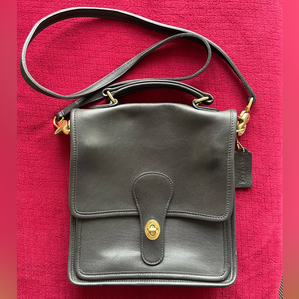 Vintage Coach Bag, Station 5130 Crossbody, Leather, Black